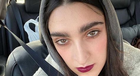 gucci modella rumena|Who Is Armine Harutyunyan And How Did She Become A Victim .